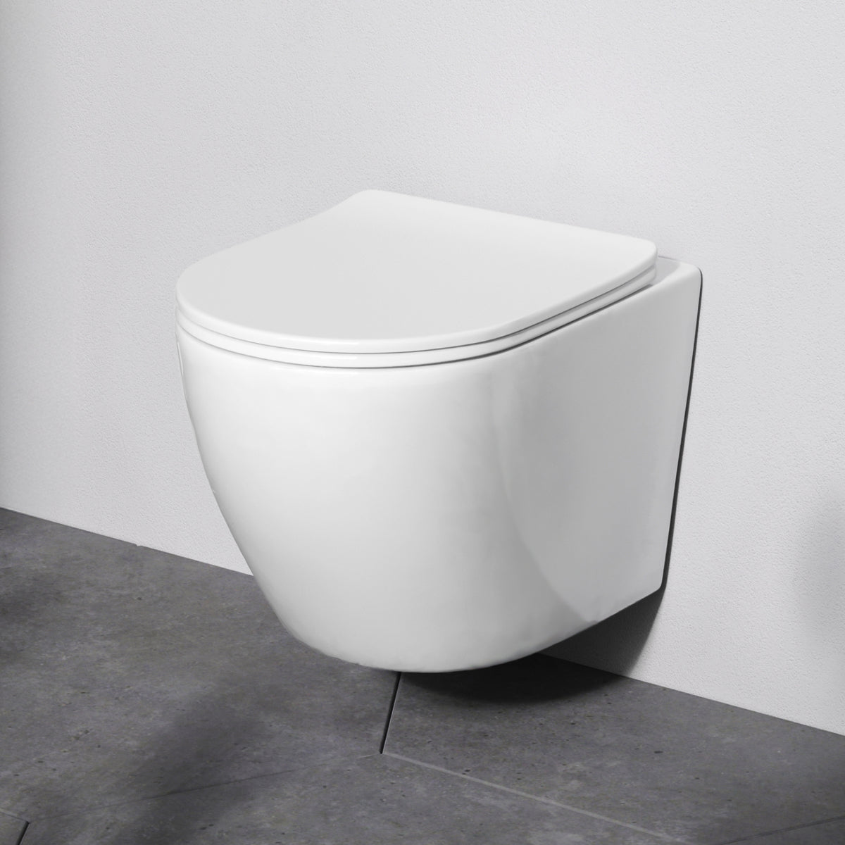 Toilettes suspendues de type AquaSpin sans bride avec abattant–CLA1900PSC